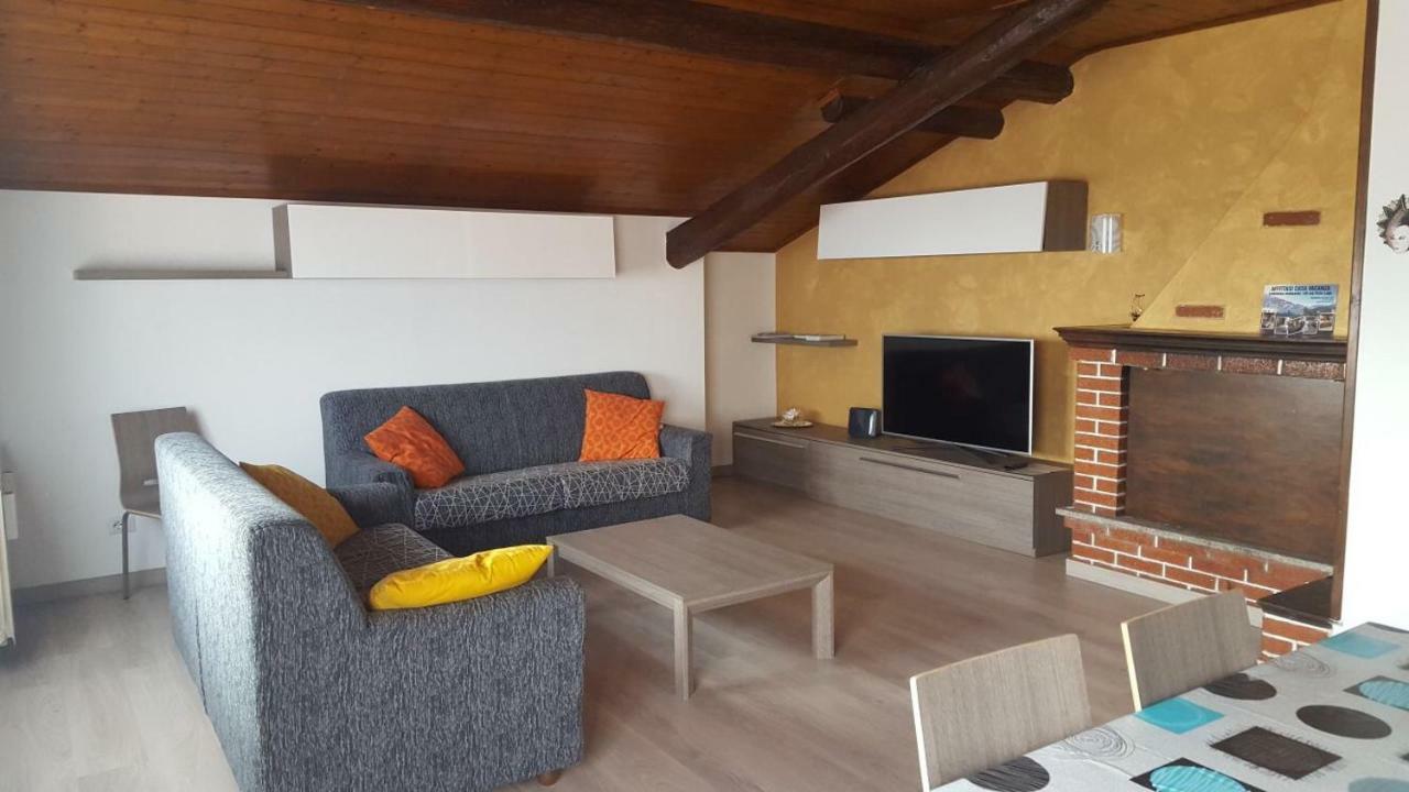 Casa Sergio Apartment Gravedona Bagian luar foto